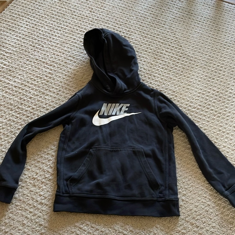 Nike Kids Pullover Hoodie Sweatshirt Black. Size Small
